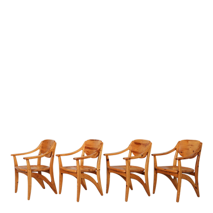 1970s Scandinavian : set four Rainer Daumiller style pinewood dining chairs