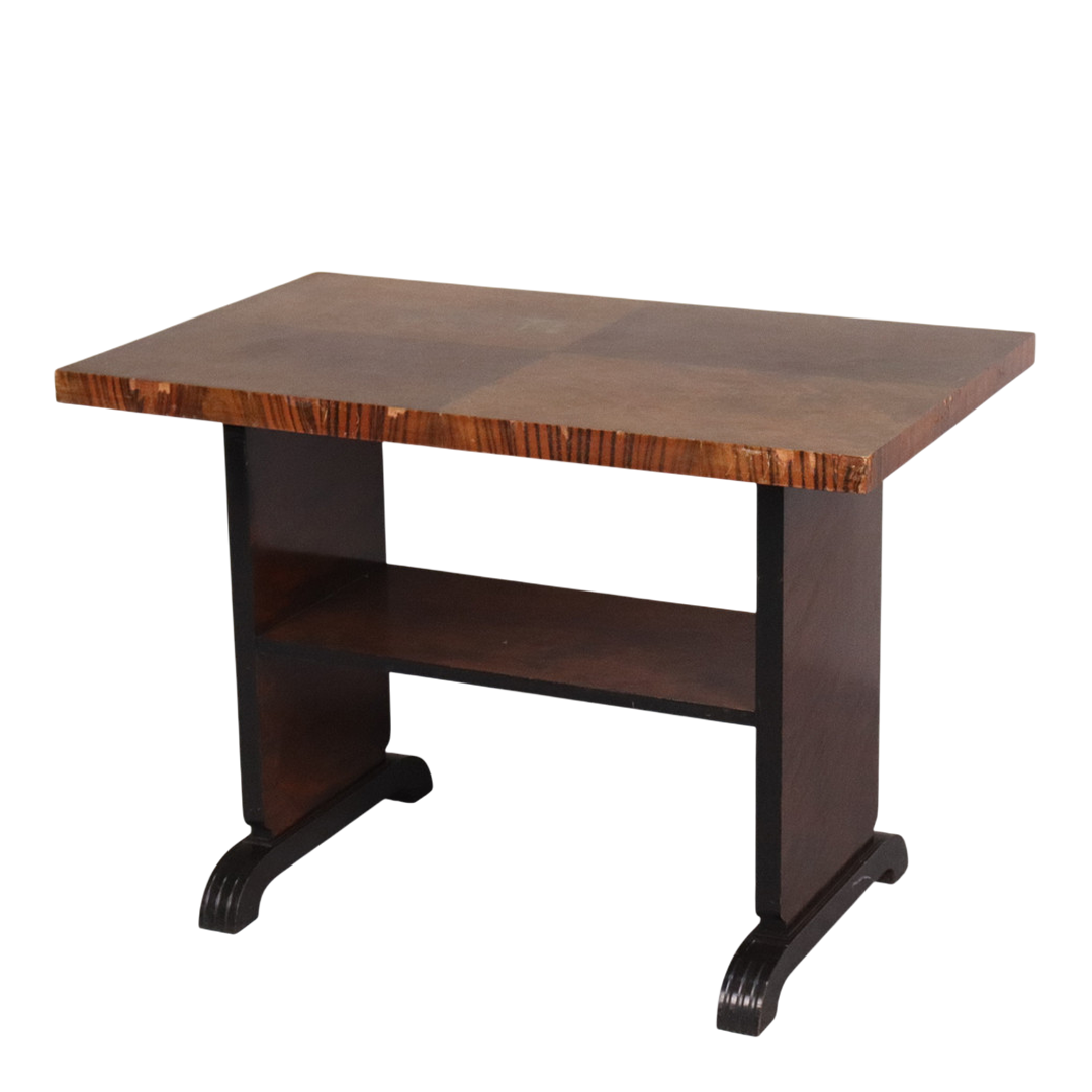 1930s European : small Art Deco side table in burl walnut