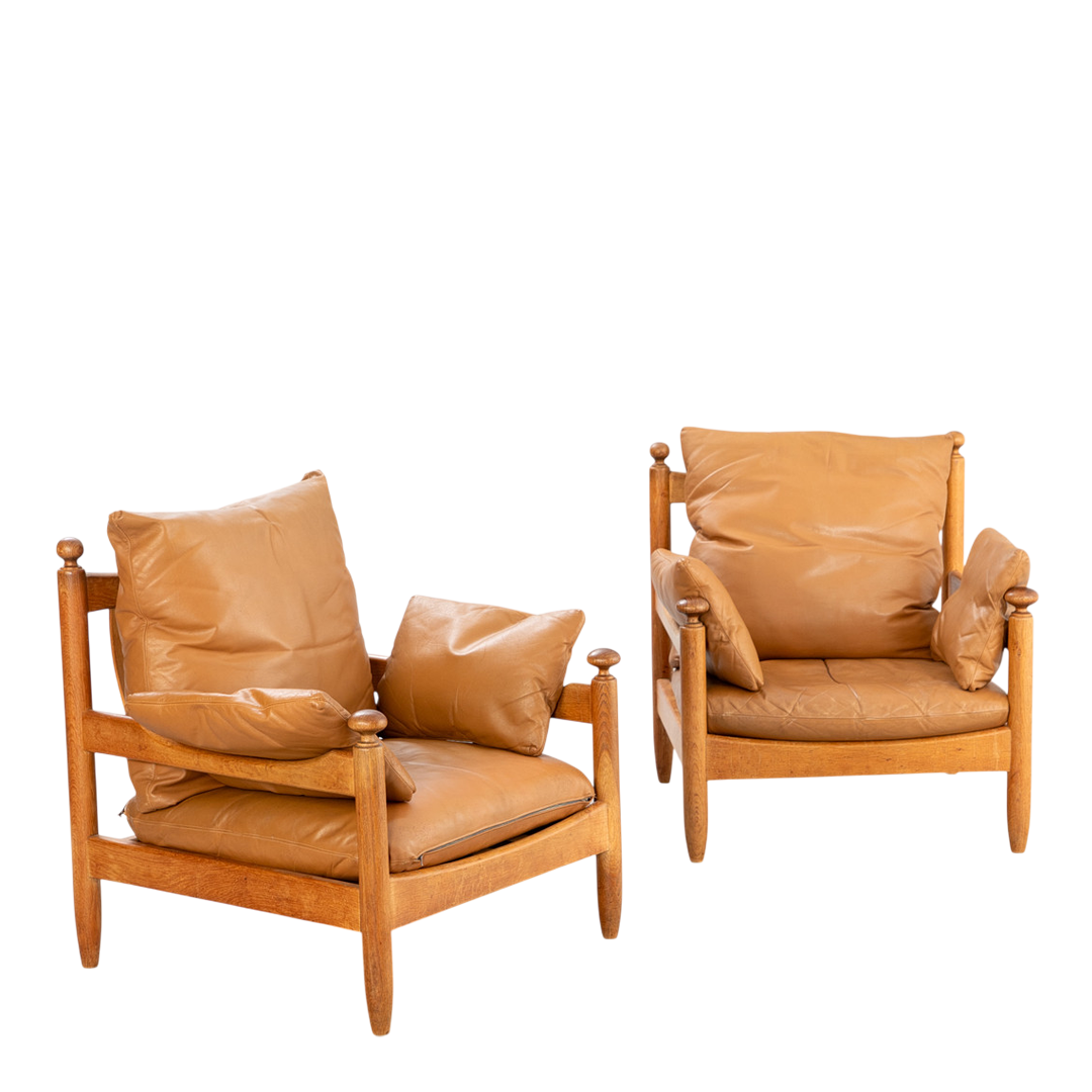 1970s German : solid oakwood and cognac leather lounge chair