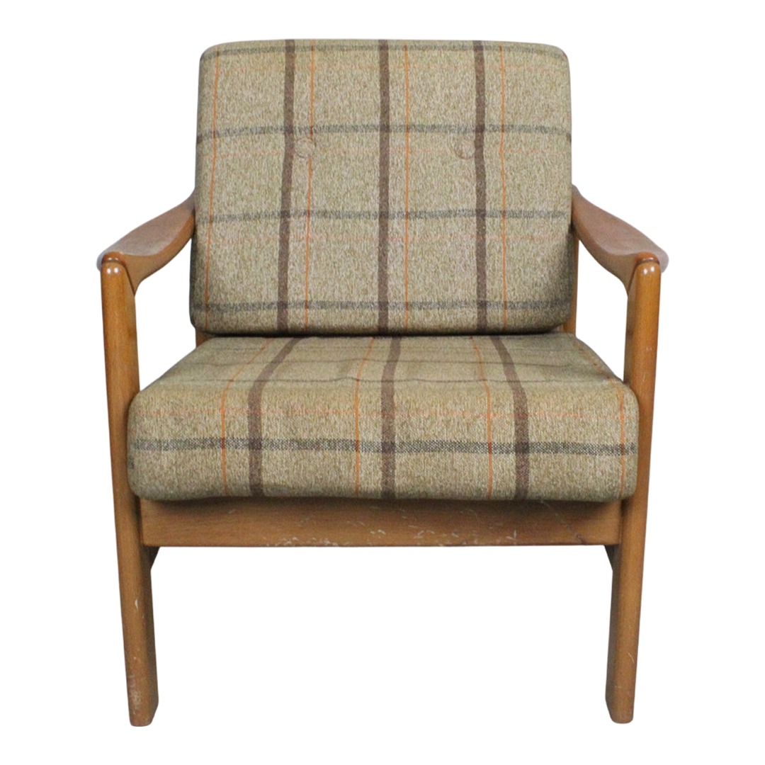 1970s Danish : solid oakwood and tweed plaid armchair