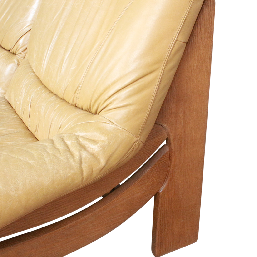 1960s Maison Regain : oak & leather Provençal brutalist 2-seat sofa