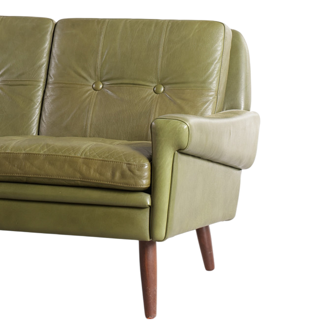 1960s Svend Skipper : 3-seat avocado green leather sofa, Denmark