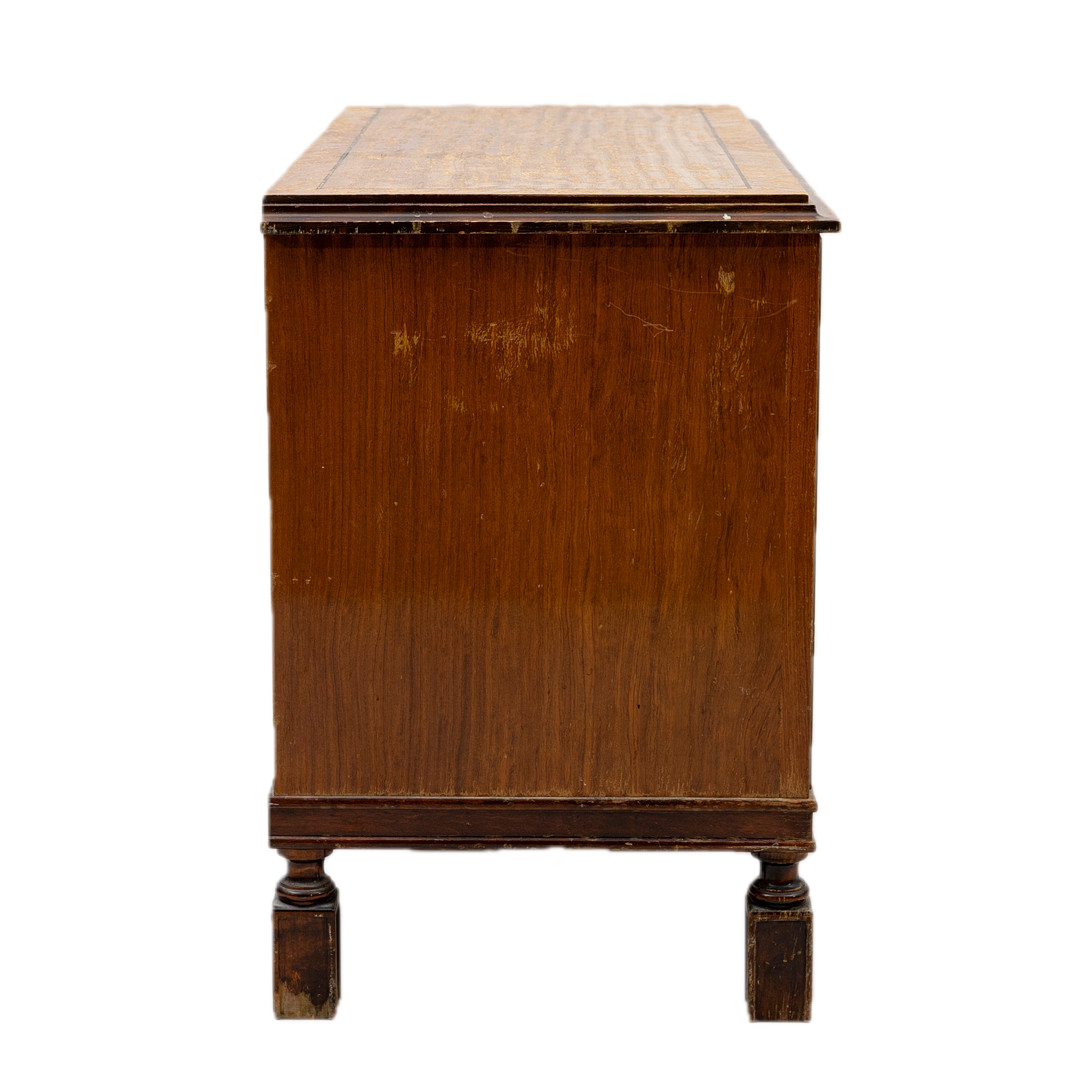 1920s Birger Ekman : Swedish Grace 3-drawer chest w/intarisa