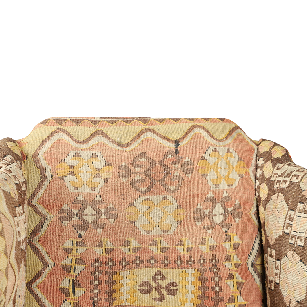 1950s George II style : classic wing chair w/kilim upholstery