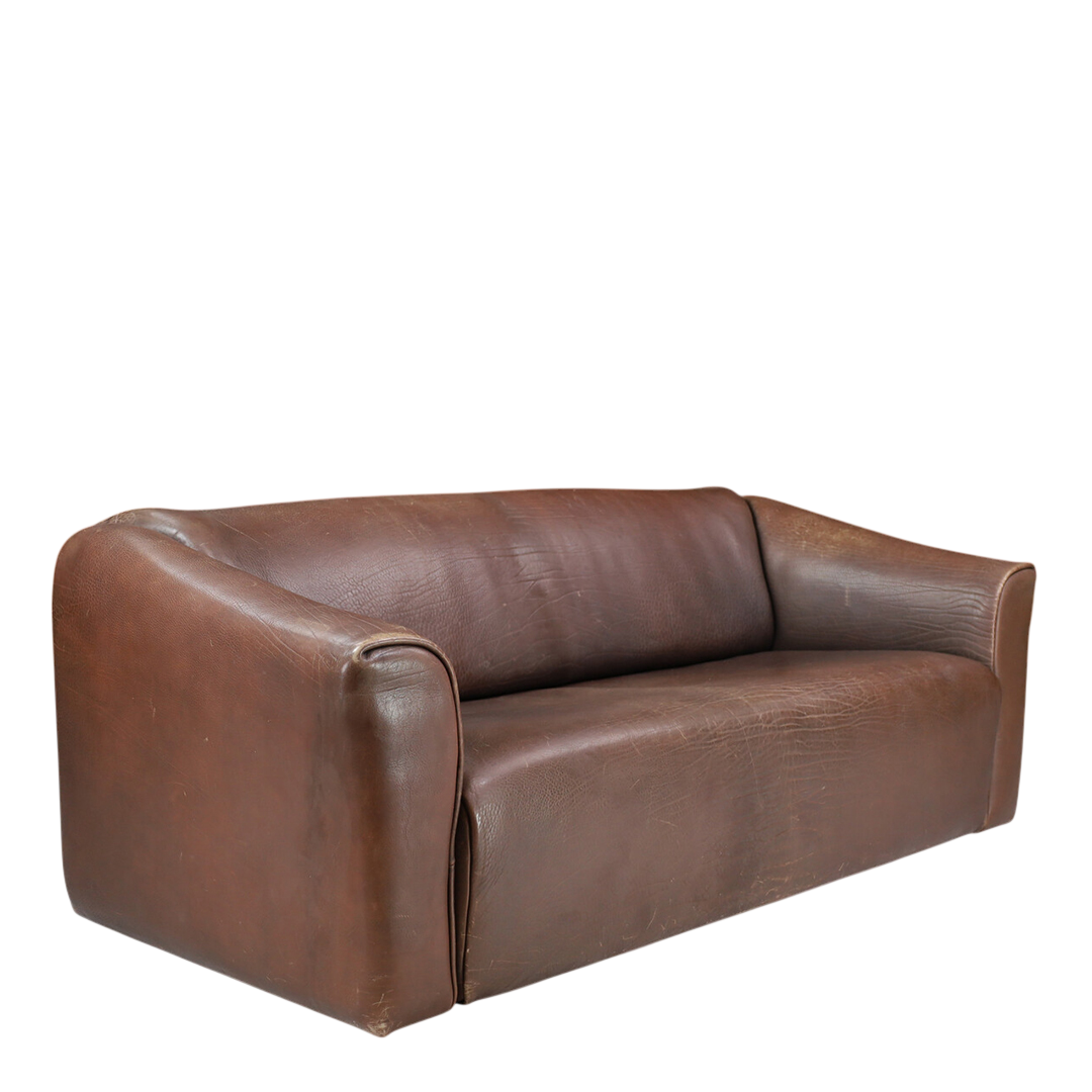 1976 de Sede : Model DS-47 sofa in thick neck brown leather