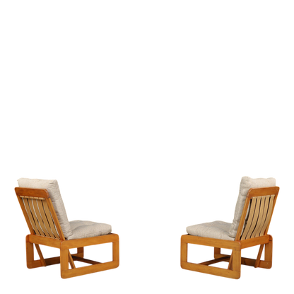 1970s Italian : solid pinewood rationalist modern lounge chair