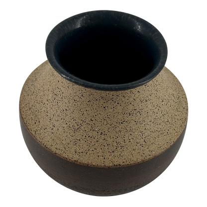 Rondell Meeks : Speckled Stoneware vase