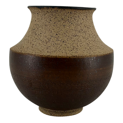 Rondell Meeks : Speckled Stoneware vase