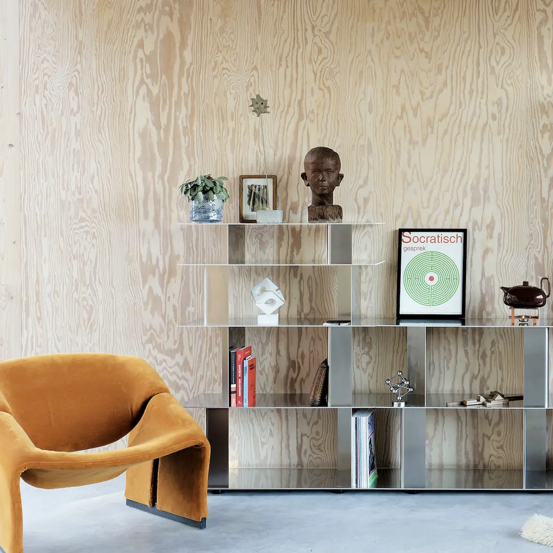 studio MOTO : STACK modular aluminum shelf, Model 088, Ghent