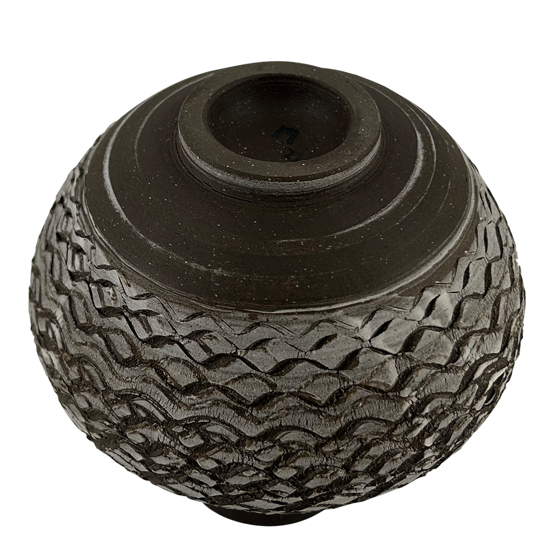 Rondell Meeks : tooled Dark Clay + Porcelain Slip vase