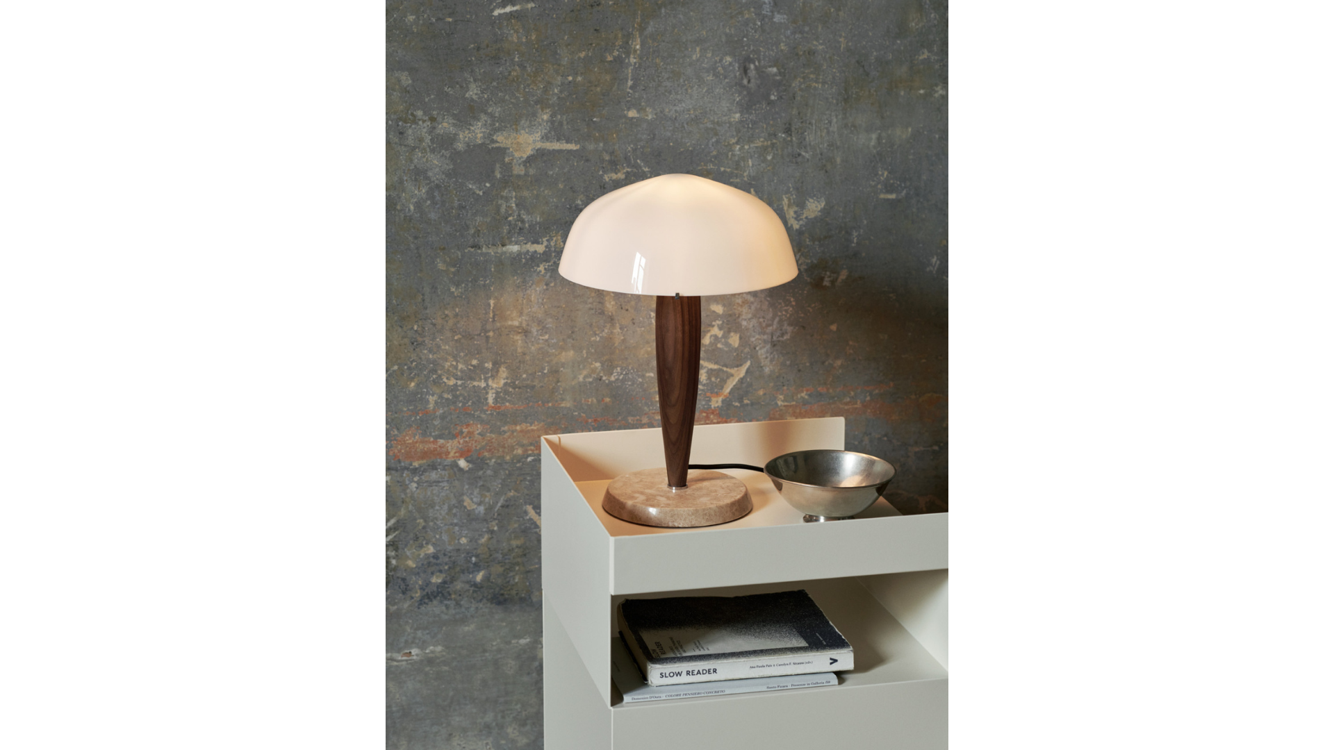 &Tradition : Herman Table Lamp in walnut & opal glass